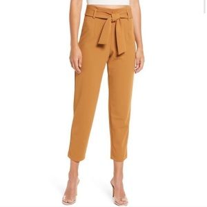 Leith belted tapered pants